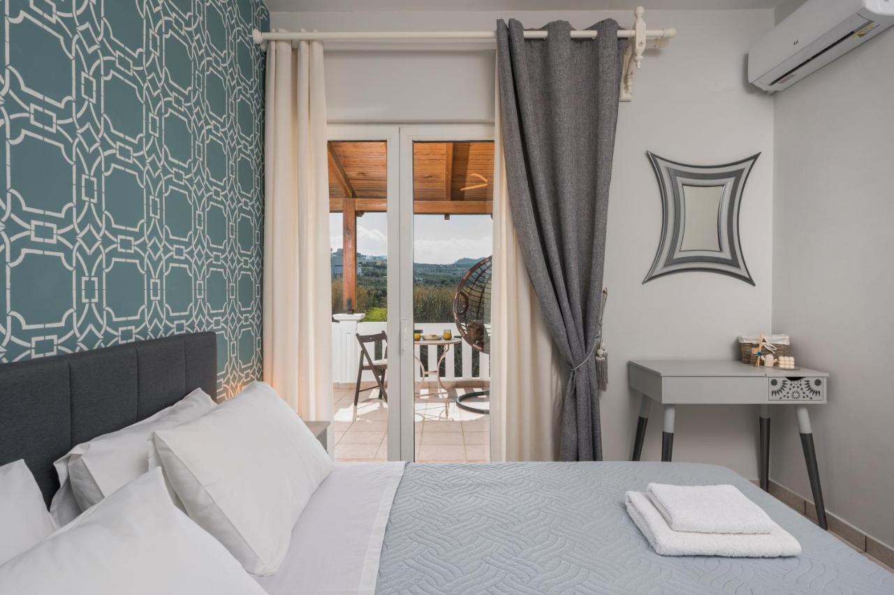 Casa De Philippe With Unique Seaview 2' From Beach Agia  Dış mekan fotoğraf