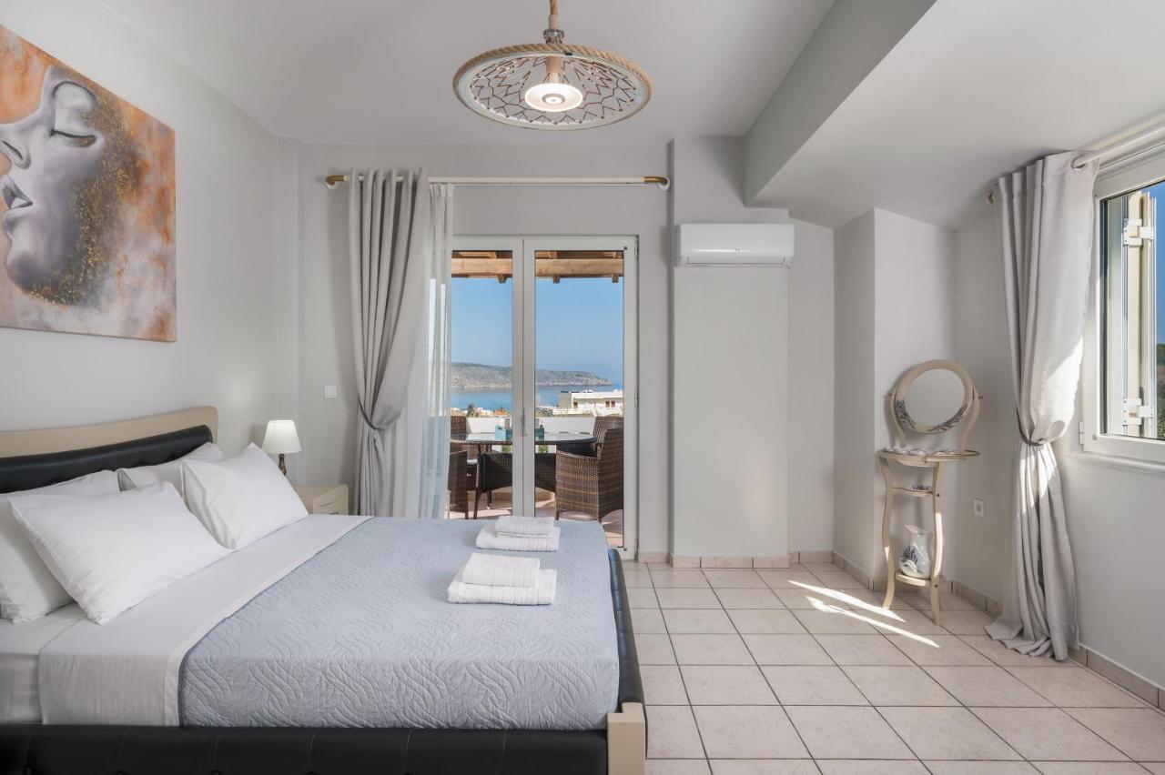 Casa De Philippe With Unique Seaview 2' From Beach Agia  Dış mekan fotoğraf